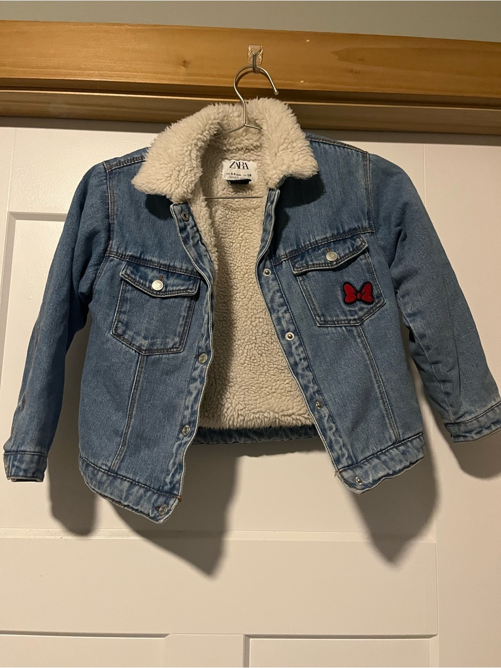 Zara Kids Fleece Lined Mickey & Minnie Mouse Disney light Denim Jacket size 5-6